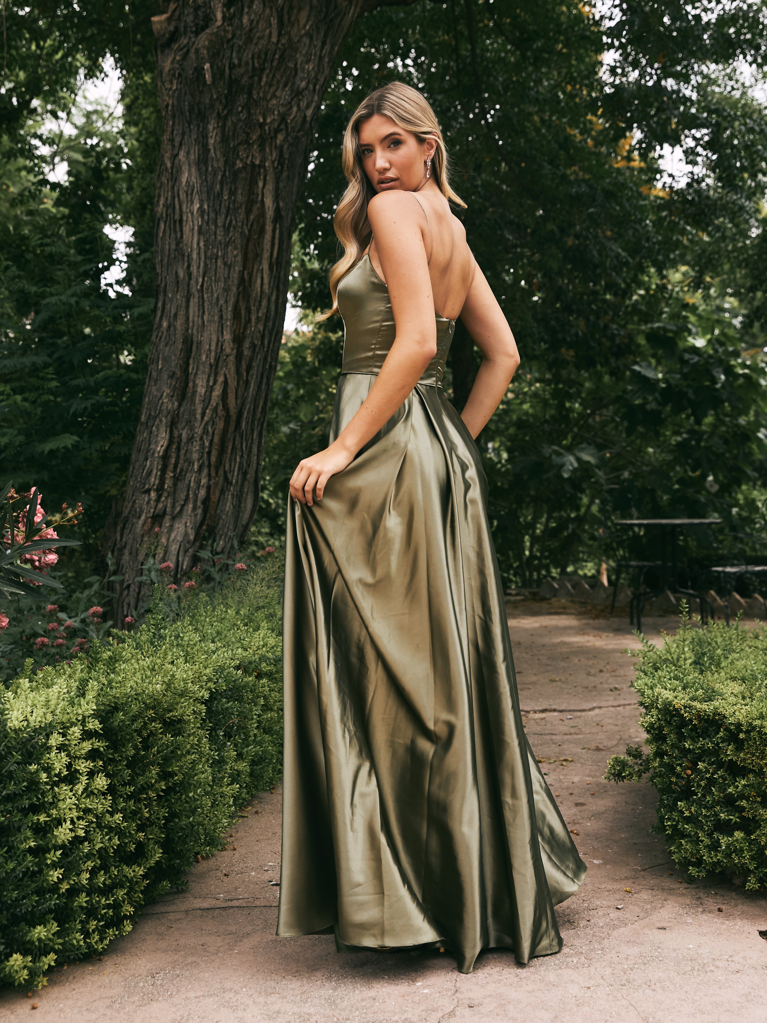Kitty Satin - Olive